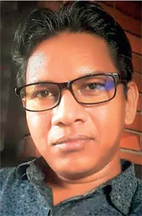 සජීව චාමිකර .