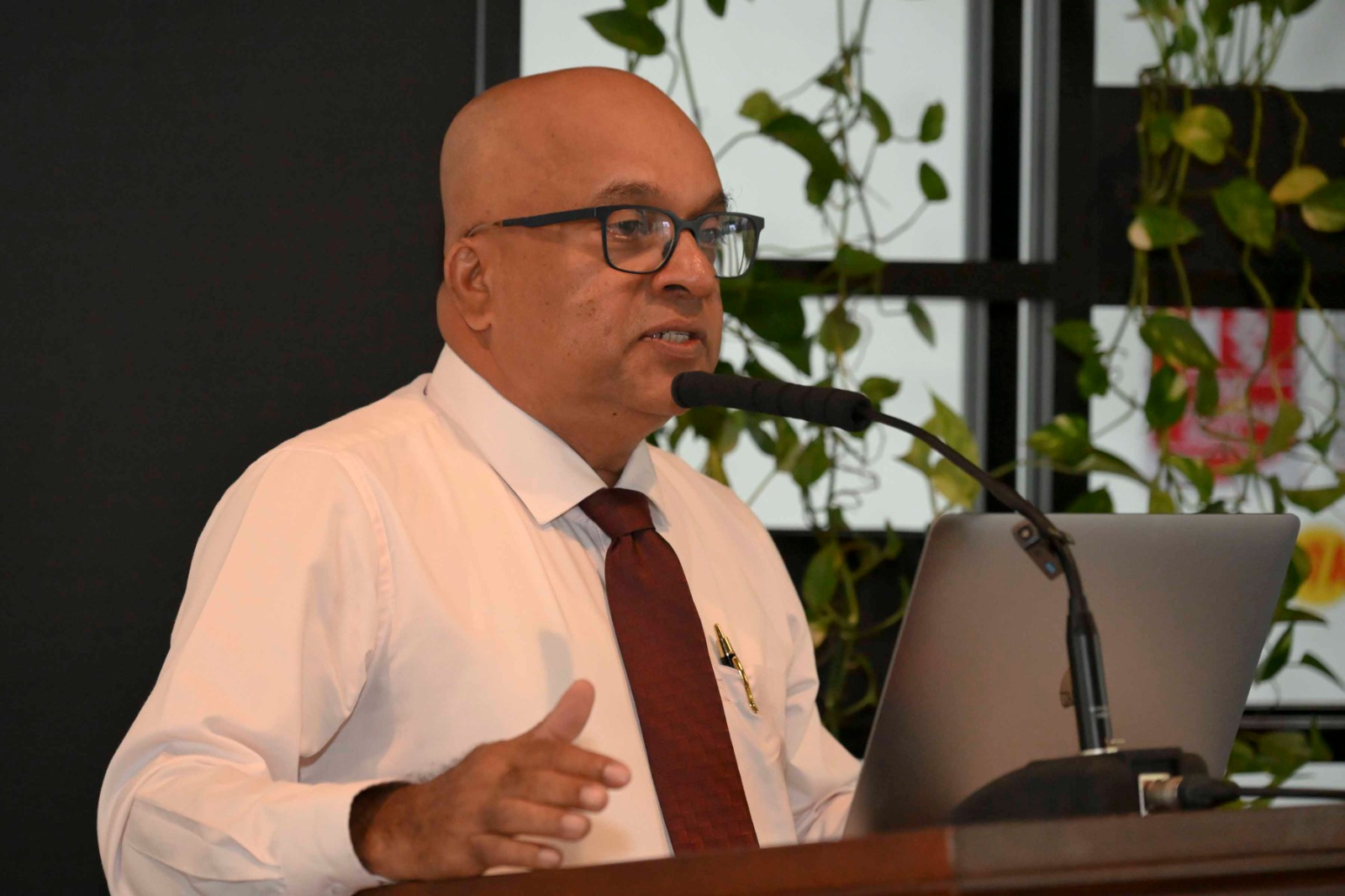 දේශගුණික විපර්යාස පිළිබඳව මාධ්‍යවේදීන් සමග කථිකාවක් .