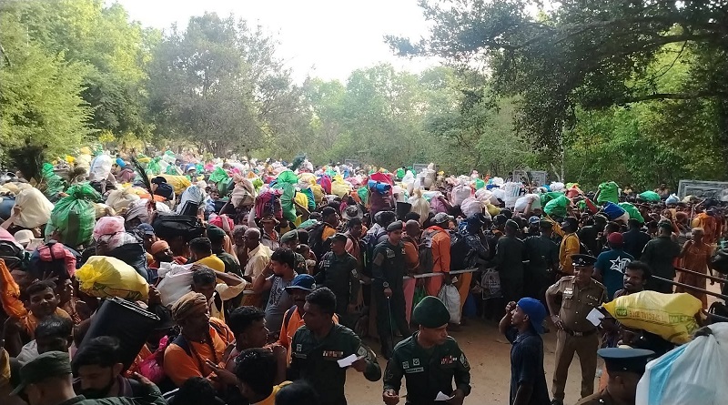සම්ප්‍රදායෙන් සැනකෙලියට ලිස්සා යන පාද යාත්‍රාවේ වන්දිය ගෙවන්නේ යාල-කුමන වන උයන්. 